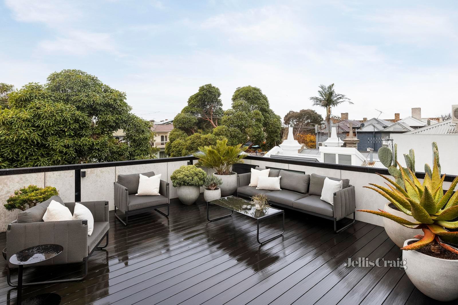 18 Merton Street, Albert Park image 6