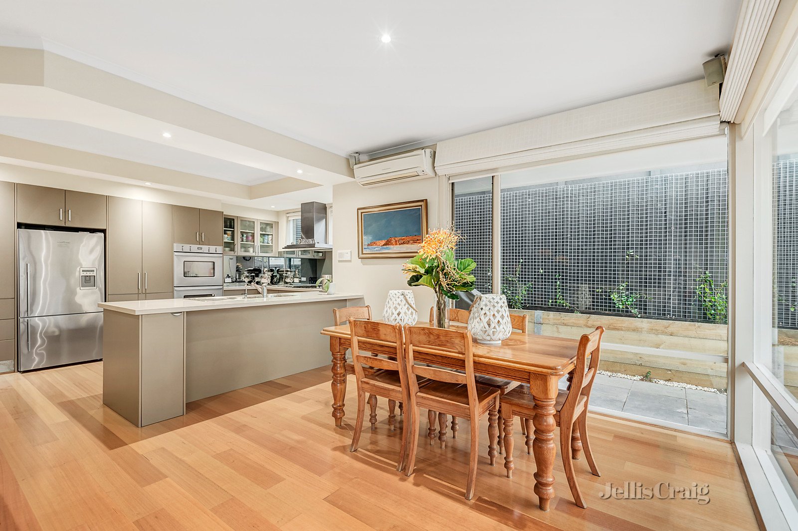 18 Middle Road, Camberwell image 4