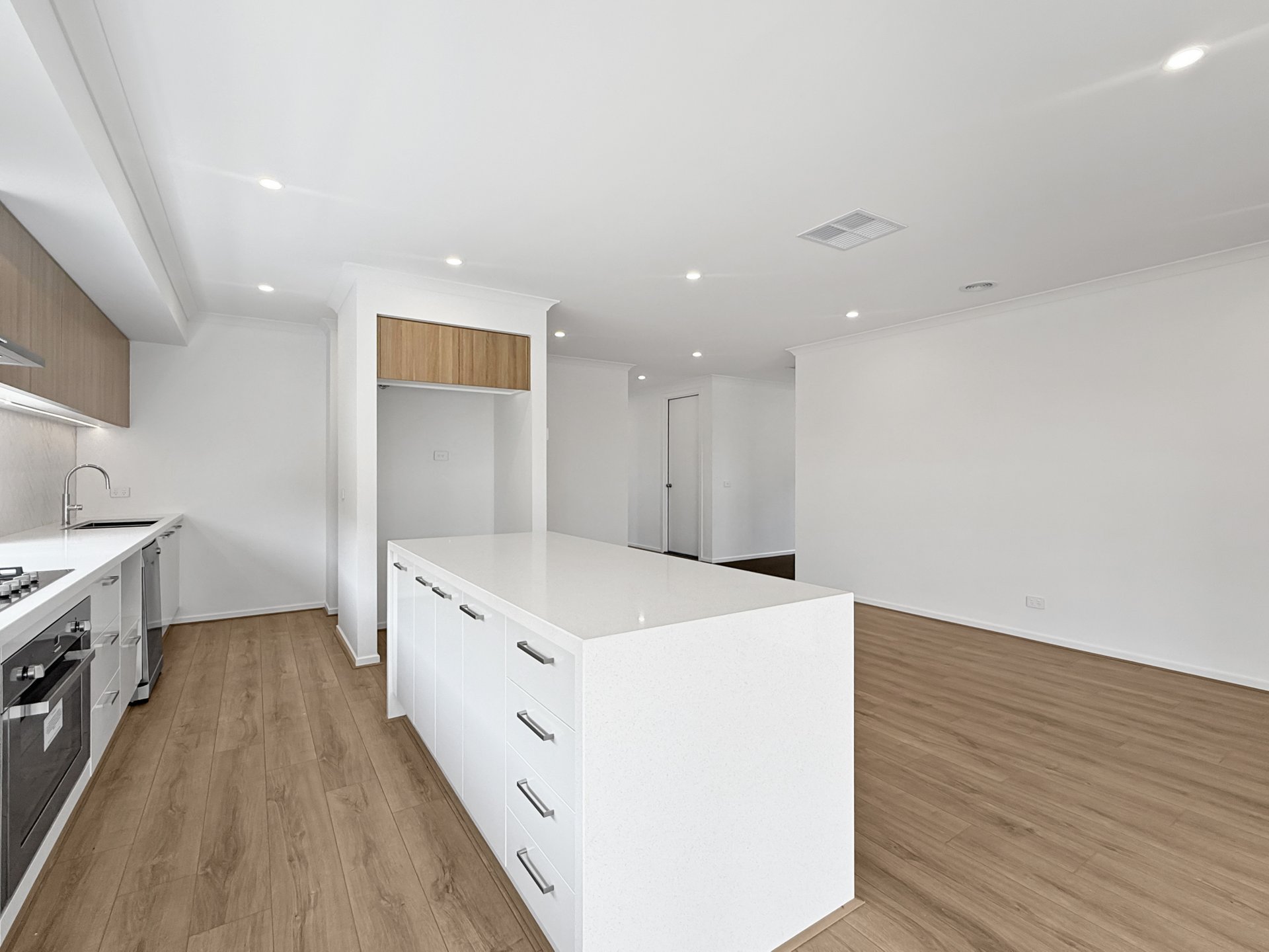 18 Milesi Street, Charlemont image 2