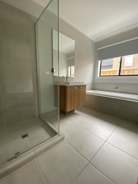 18 Montagna Circuit, Armstrong&nbsp;Creek image 9