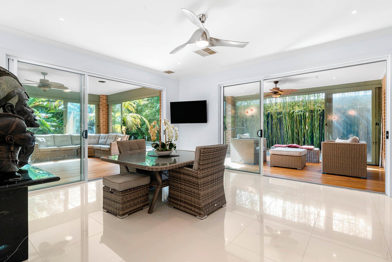 Property Gallery Thumbnail 3