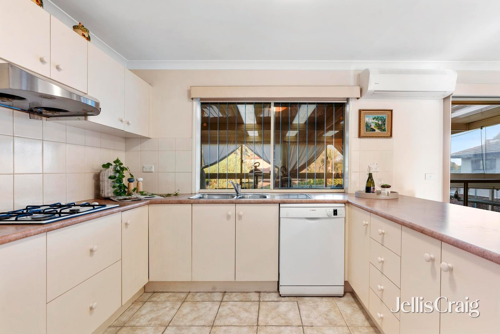 18 Mount Pleasant Drive, Mount&nbsp;Waverley image 7