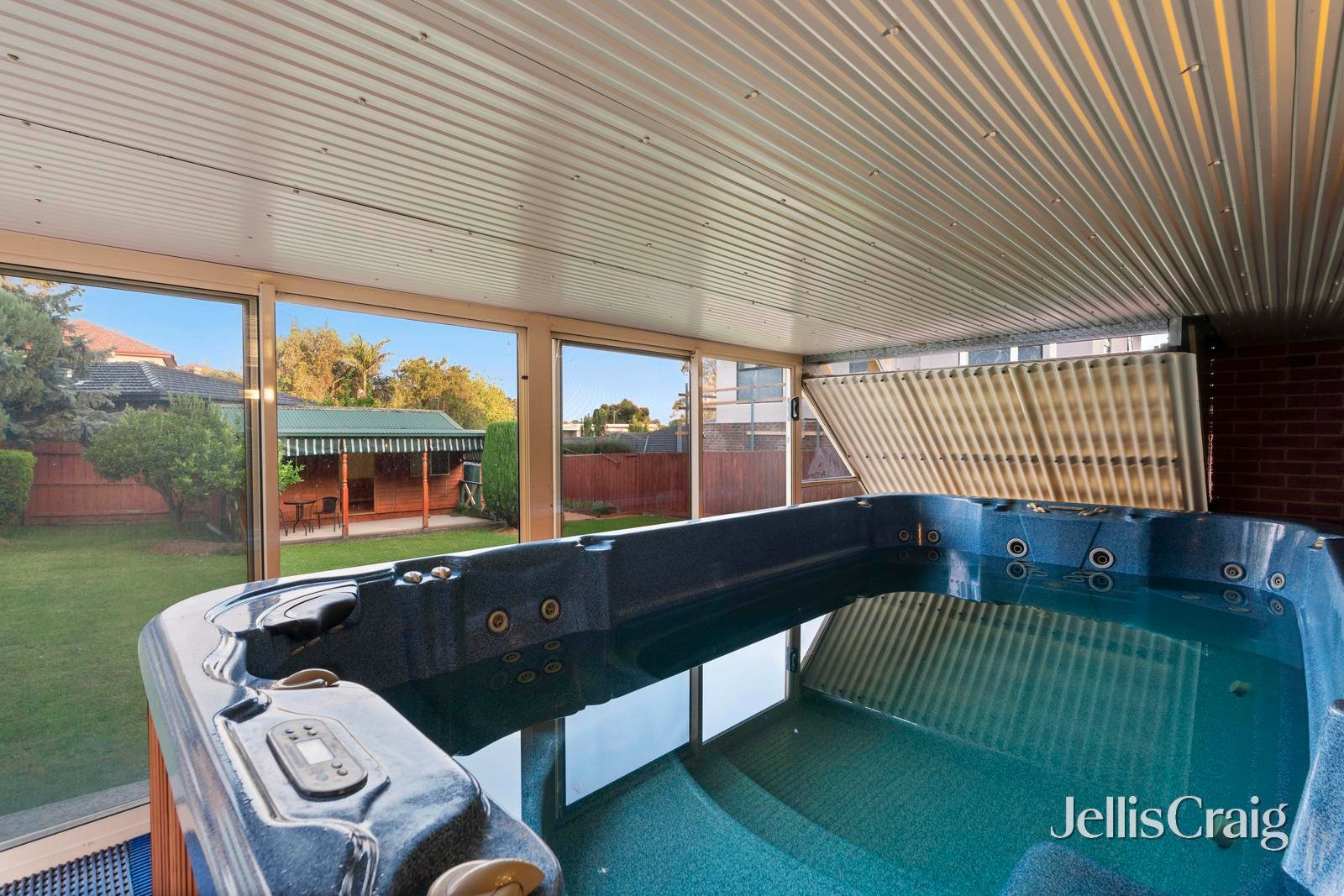 18 Mount Pleasant Drive, Mount&nbsp;Waverley image 18