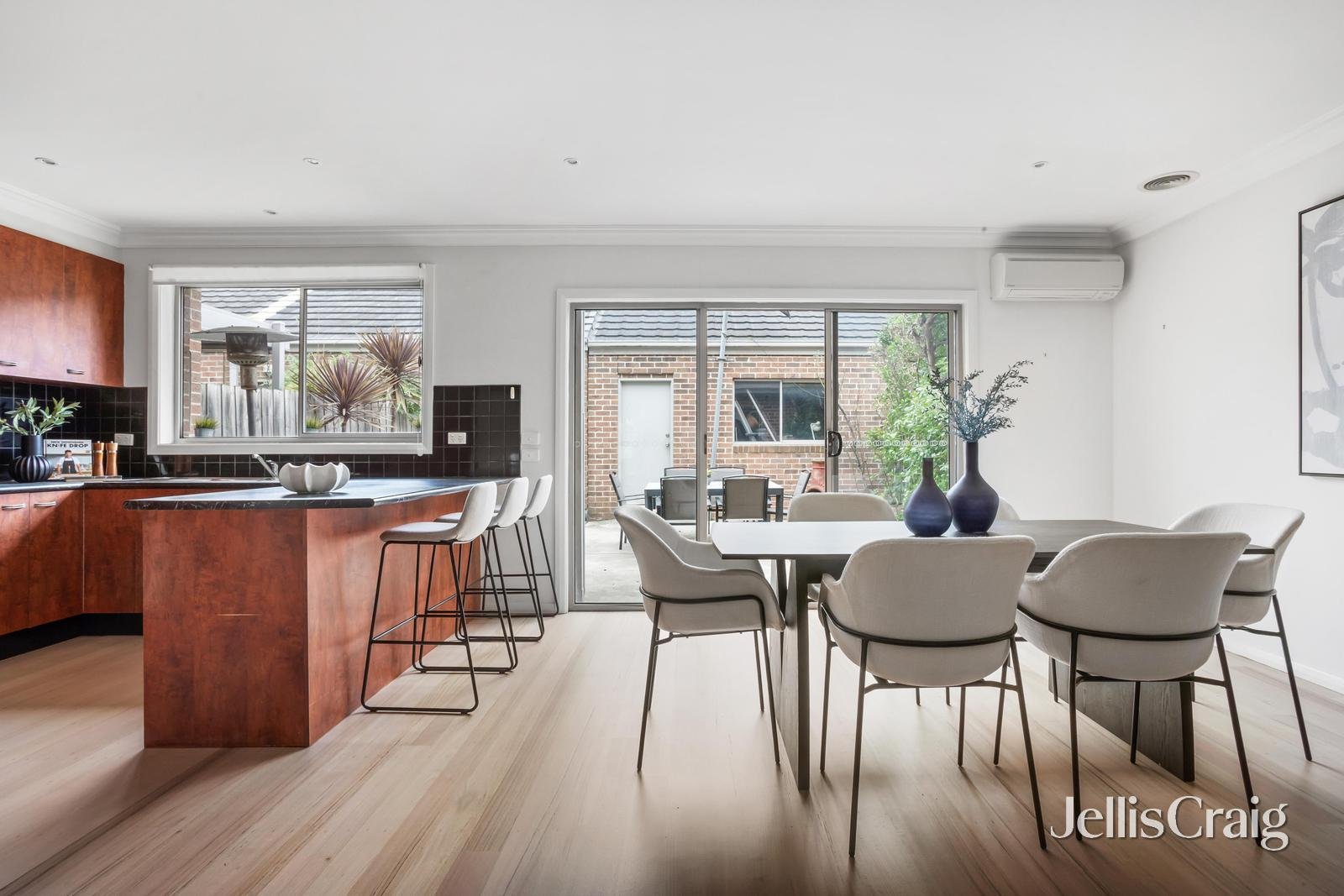 18 Mulsanne Lane, Bentleigh&nbsp;East image 4