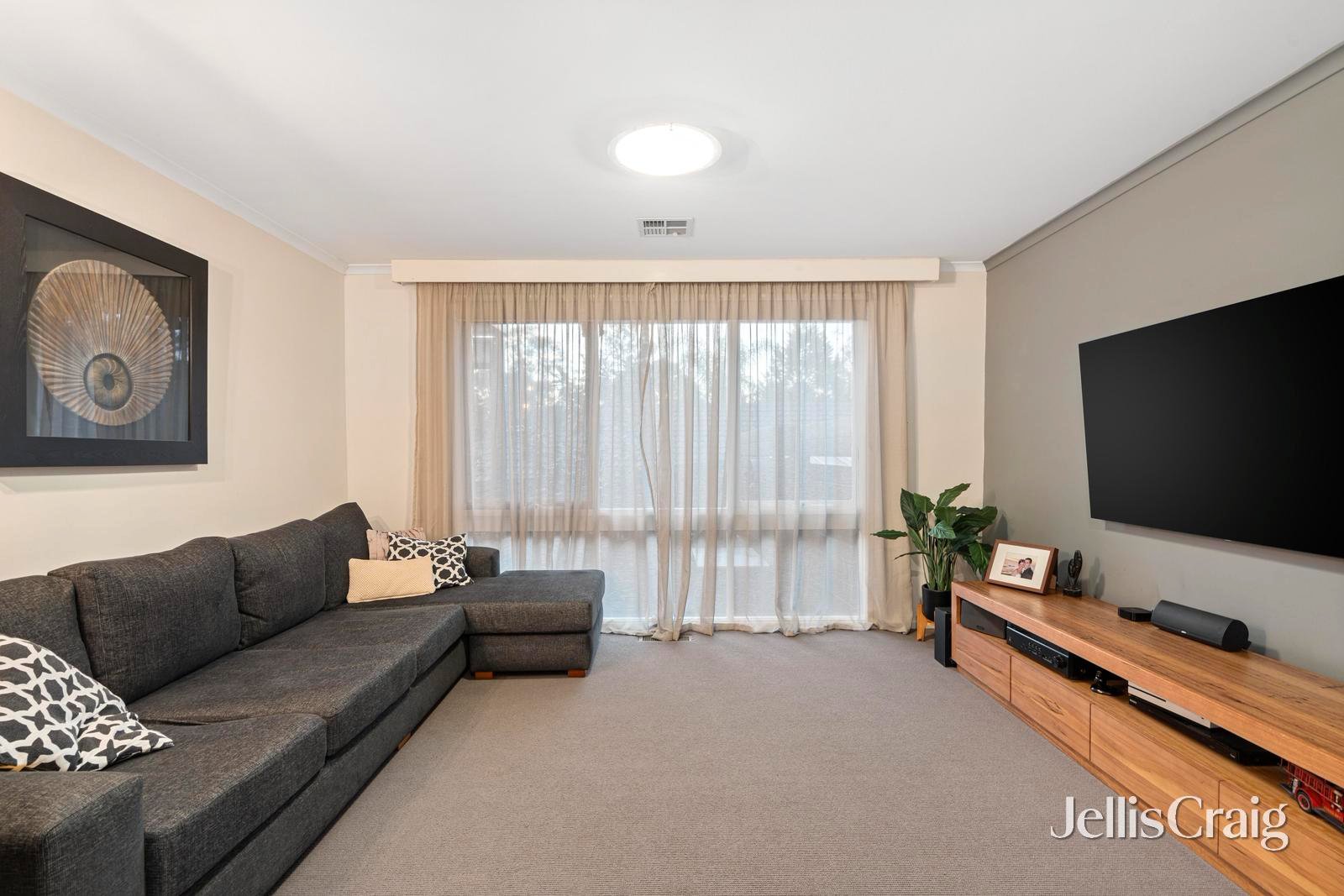 18 Nalinga Court, Warranwood image 10