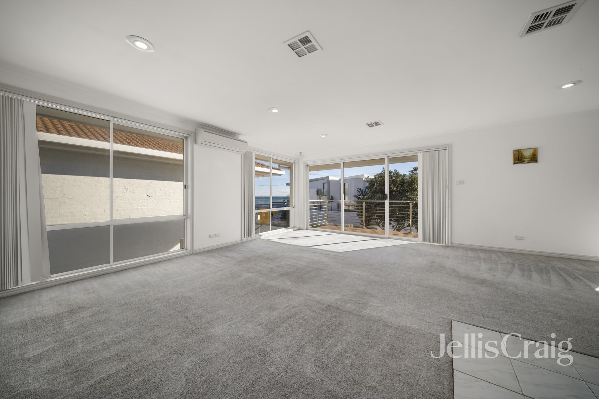 18 Newington Parade, Chelsea image 3