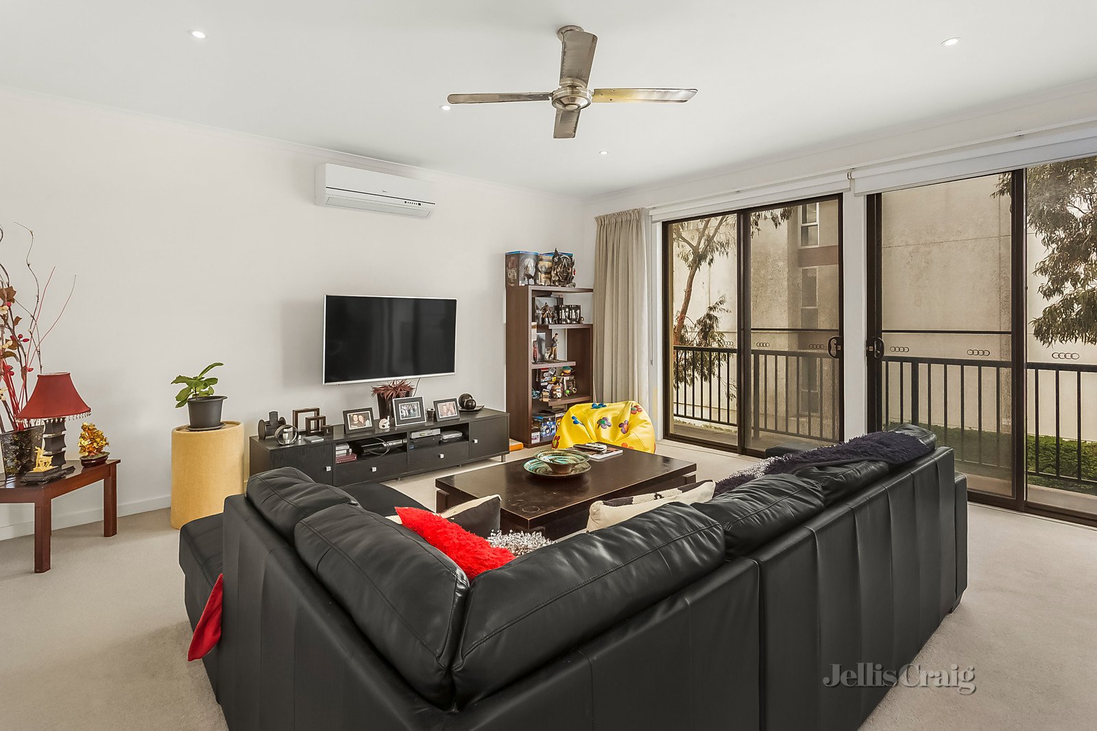 18 Newman Drive, Footscray image 4