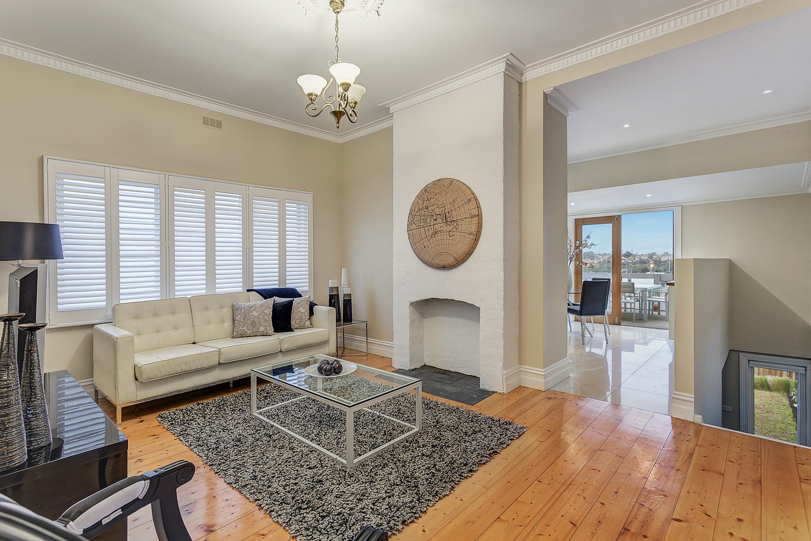 18 Ngarveno Street, Moonee Ponds image 3