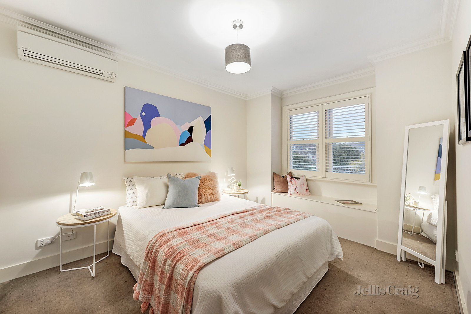 18 Nicholsdale Road, Camberwell image 5