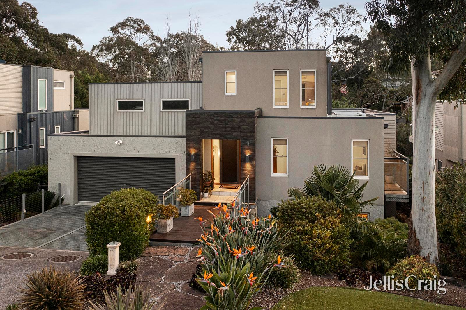 18 Old Lower Plenty Road, Viewbank image 1
