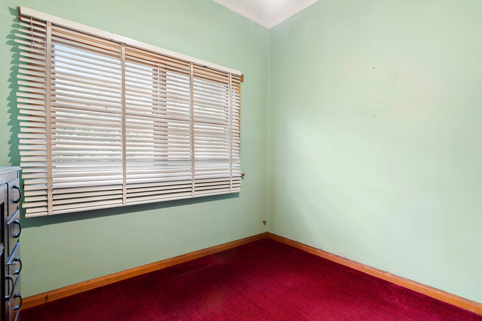 Property Gallery Thumbnail 7