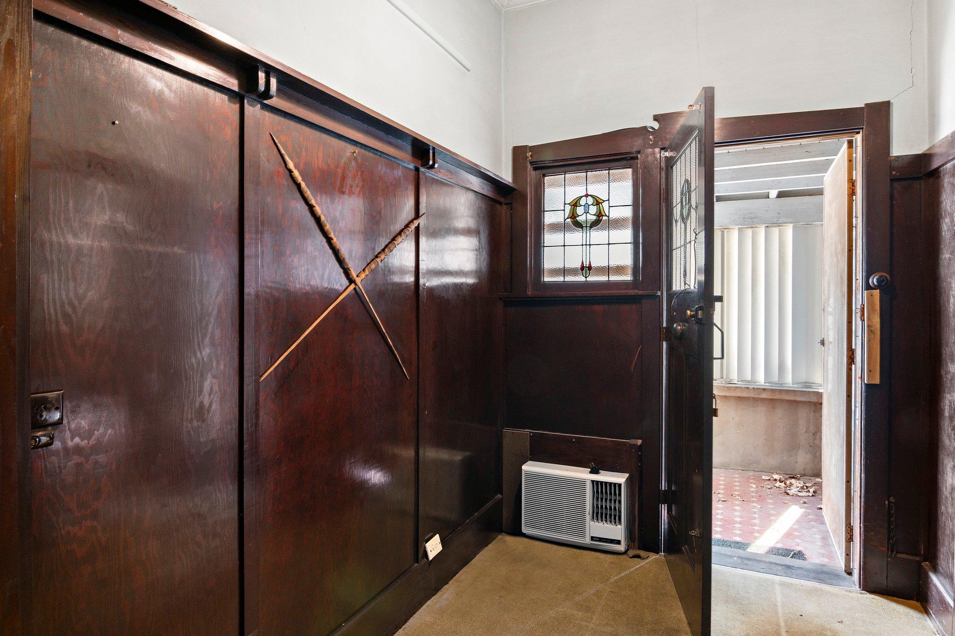 Property Gallery Thumbnail 3