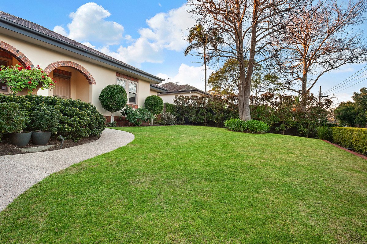 18 Palmerston Street, Camberwell image 1