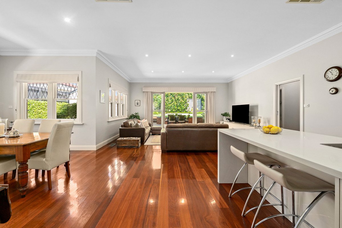 18 Palmerston Street, Camberwell image 2