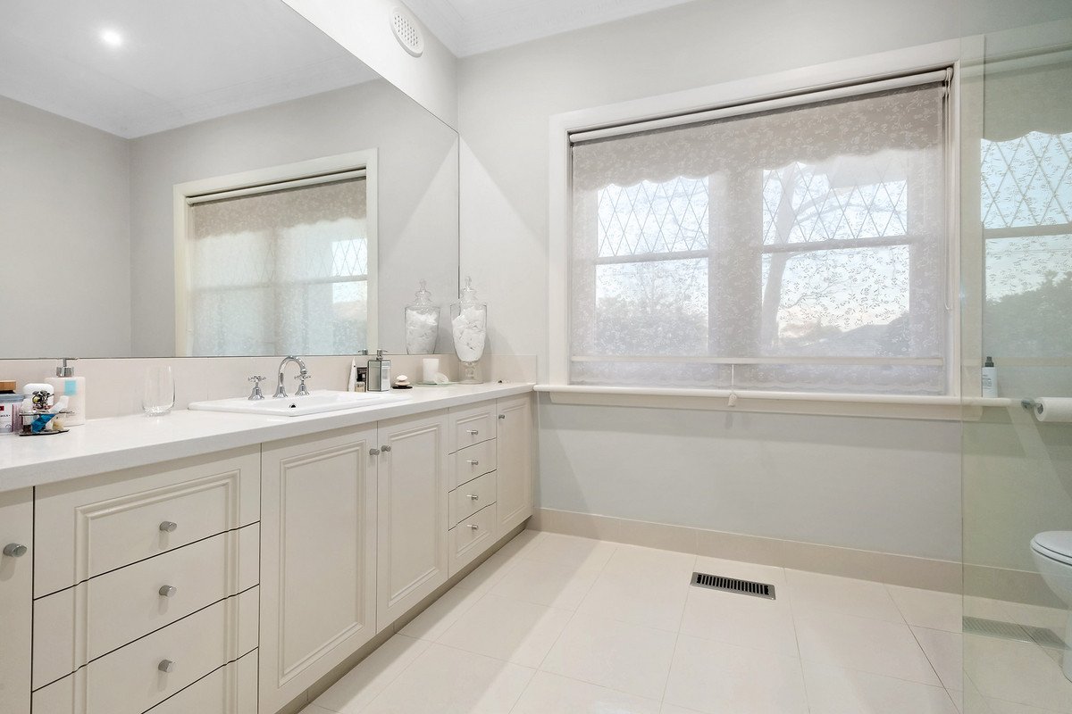 18 Palmerston Street, Camberwell image 10