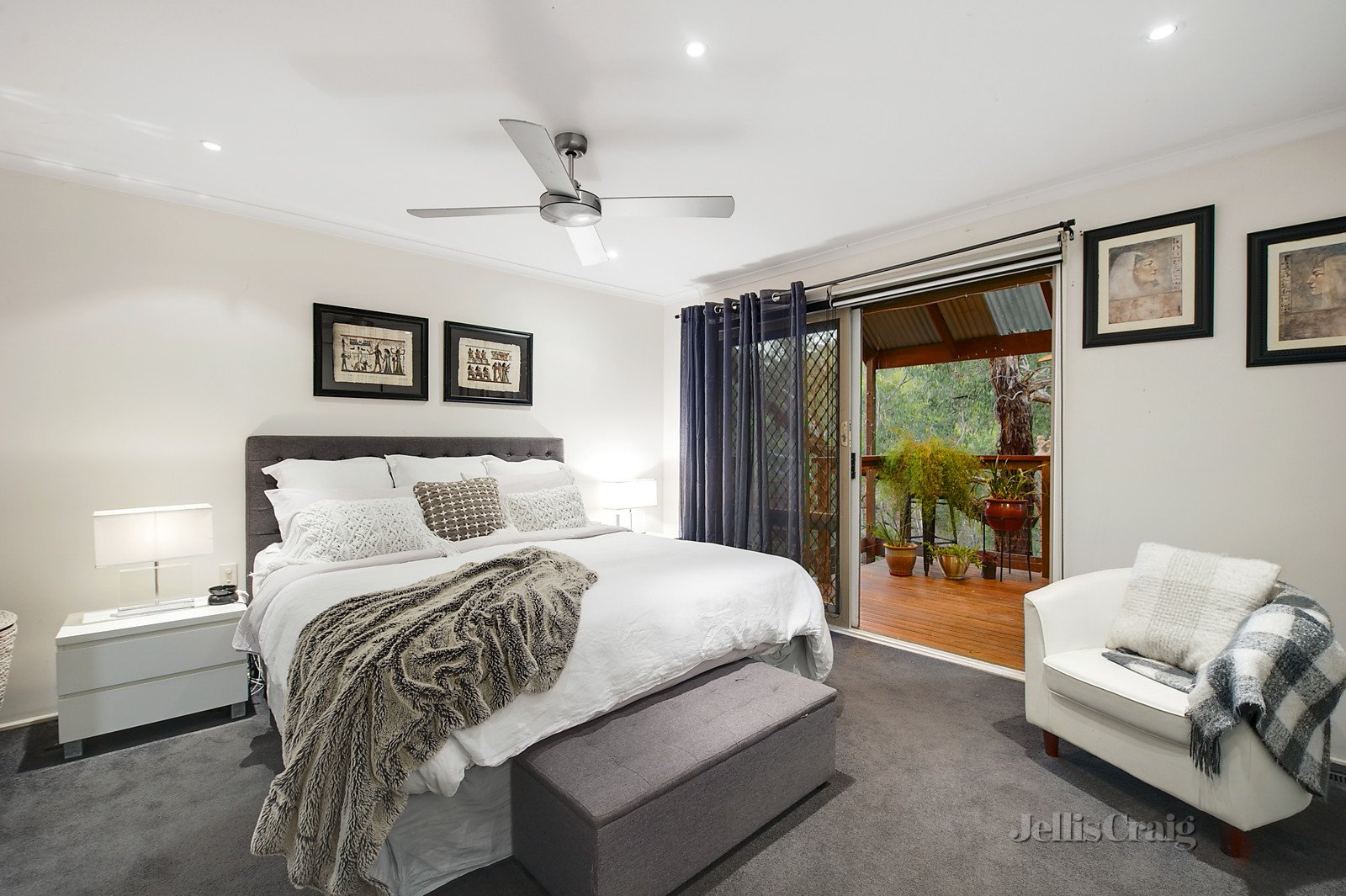 18 Palpera Terrace, Greensborough image 6