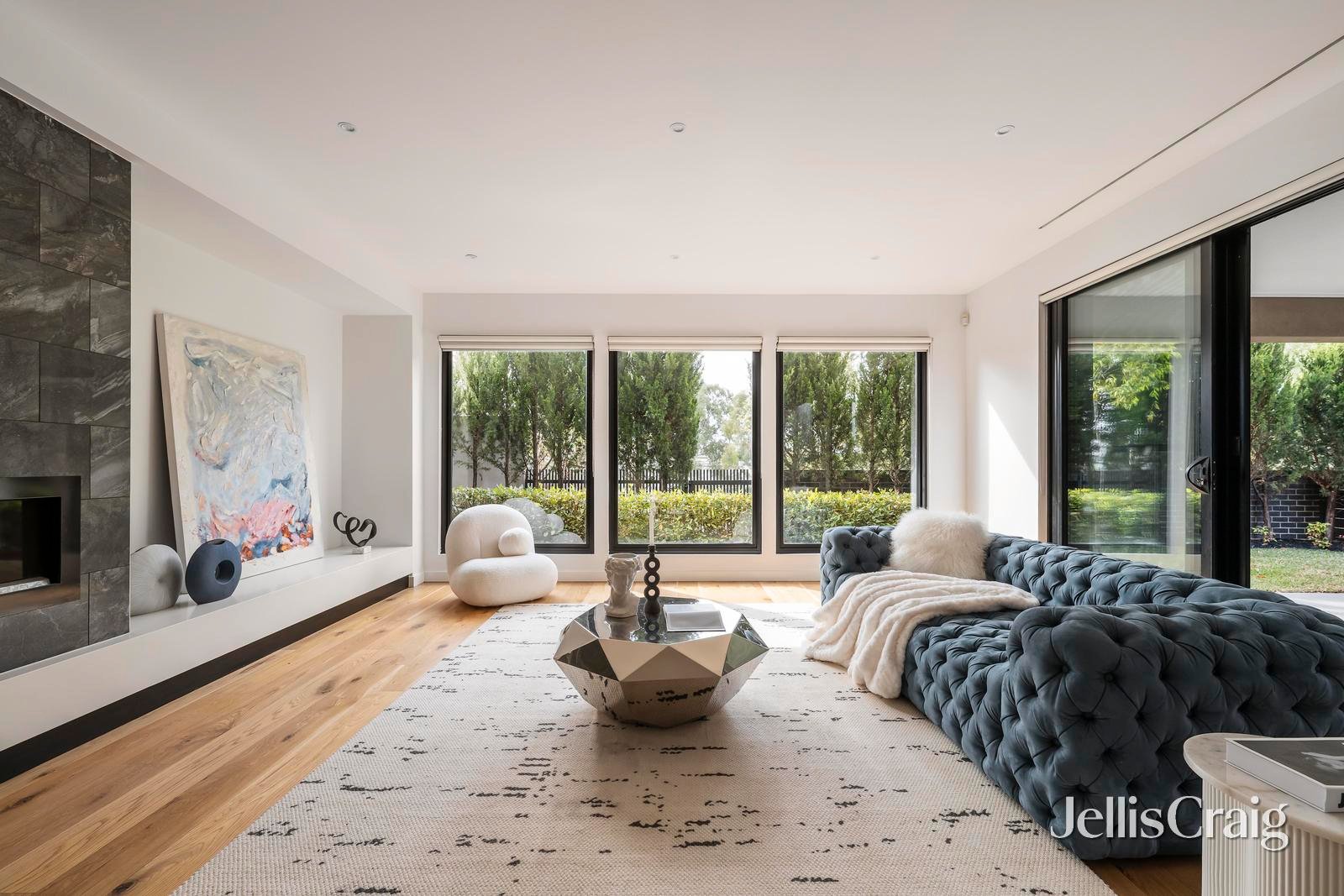18 Park Avenue, Kew image 3