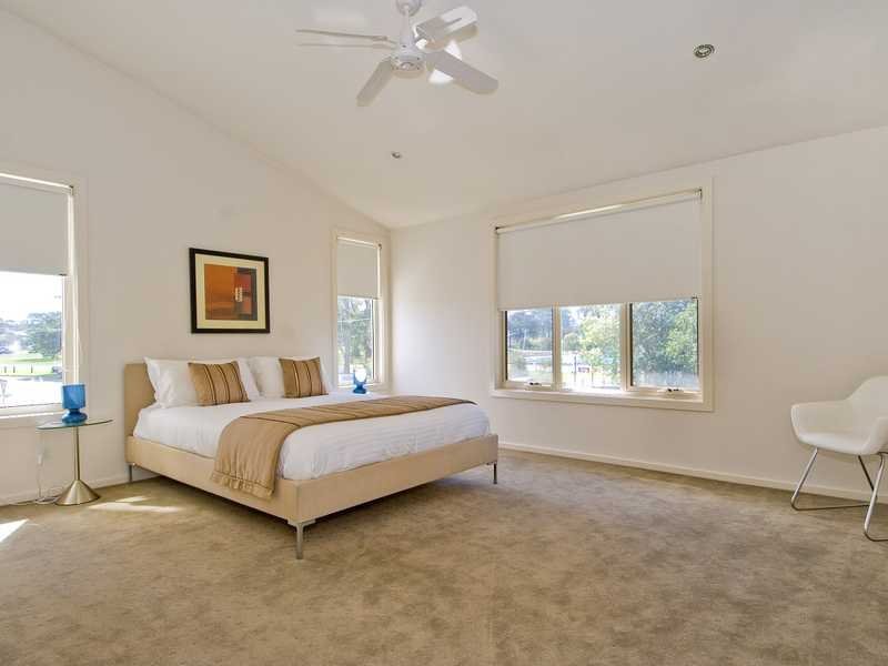 18 Park Crescent, South Geelong image 6