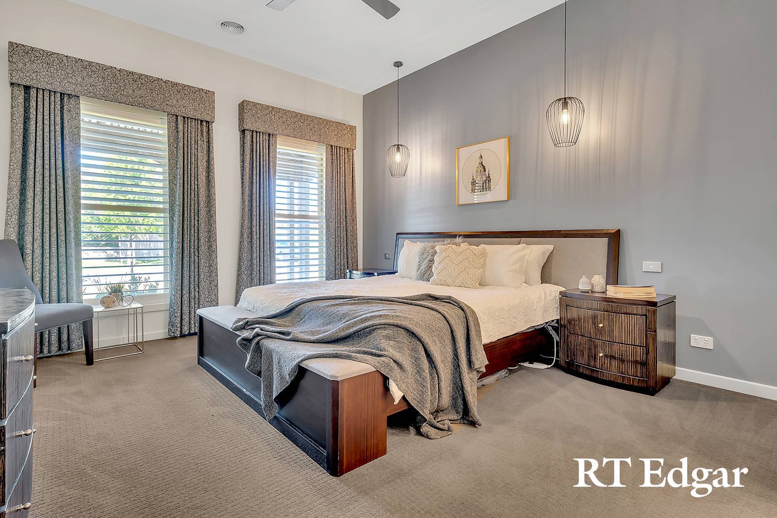 Property Gallery Thumbnail 6