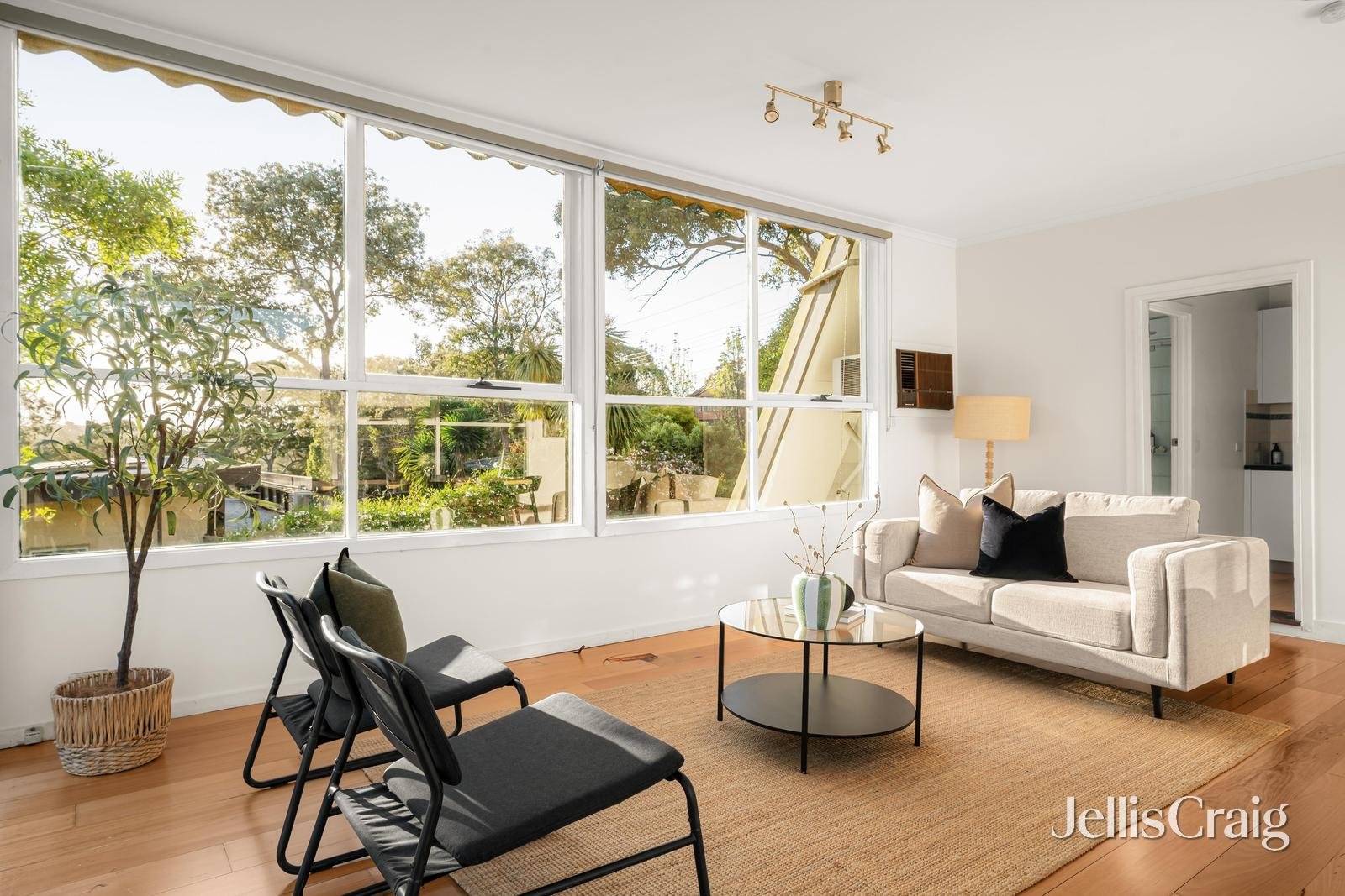 18 Pennell Street, Eltham&nbsp;North image 8