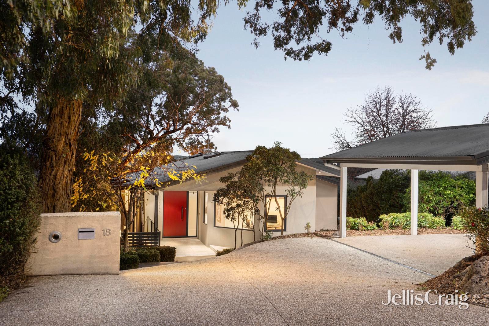 18 Philip Street, Lower&nbsp;Plenty image 2