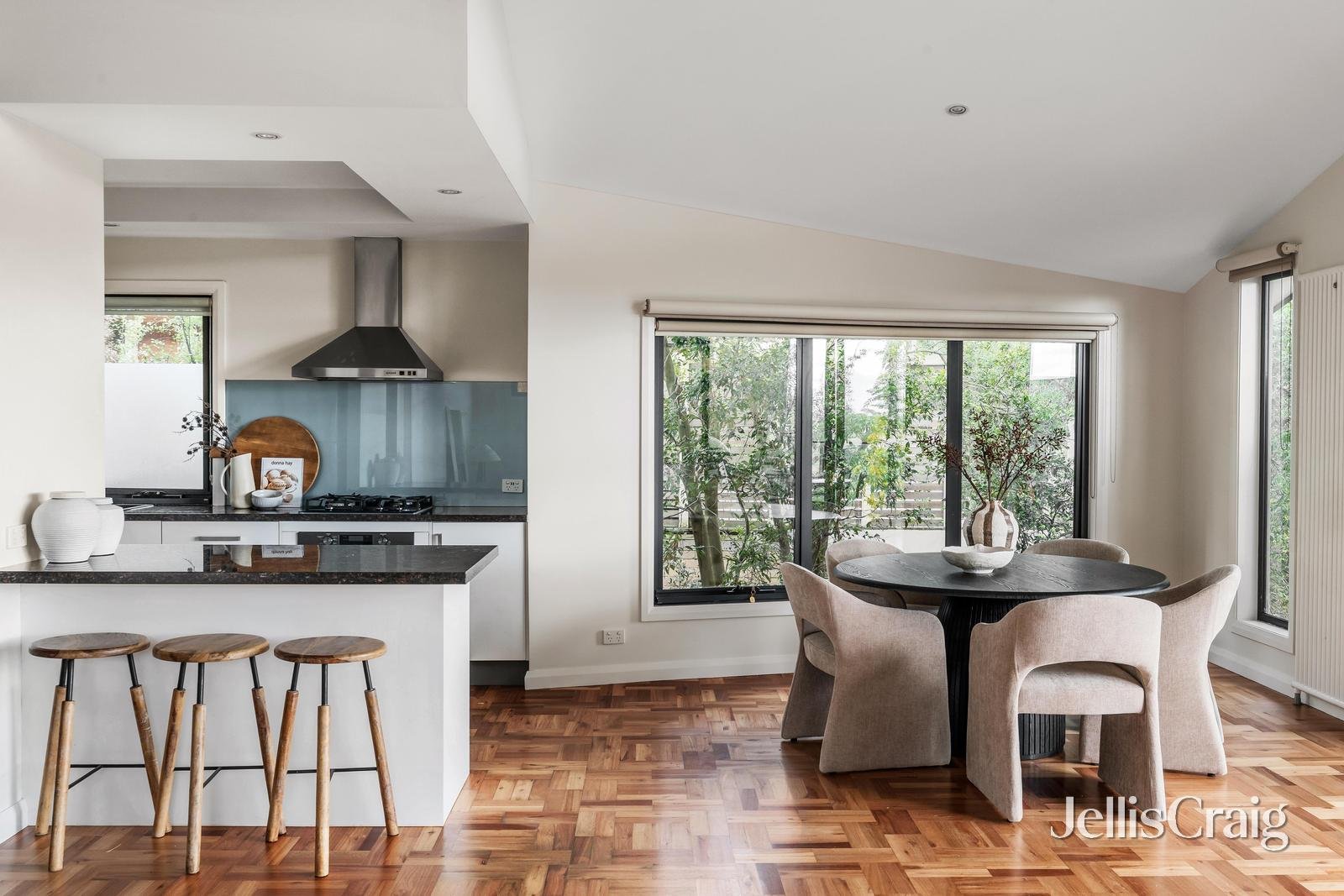 18 Philip Street, Lower&nbsp;Plenty image 5