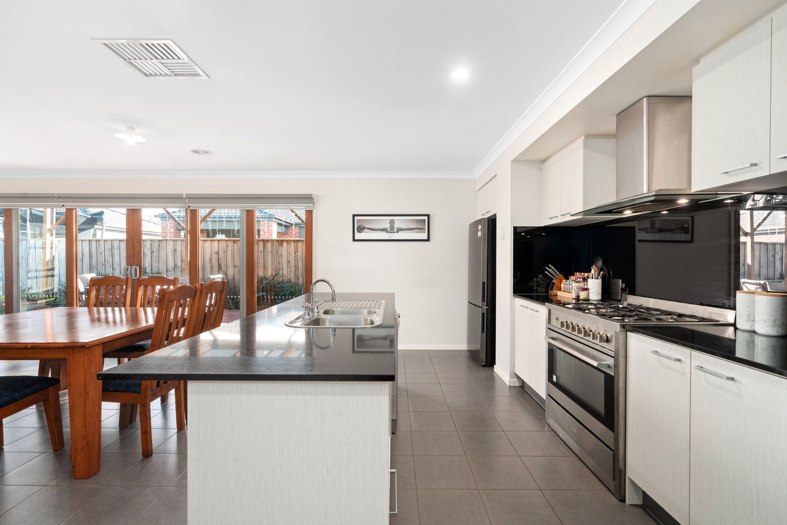 Property Gallery Thumbnail 7