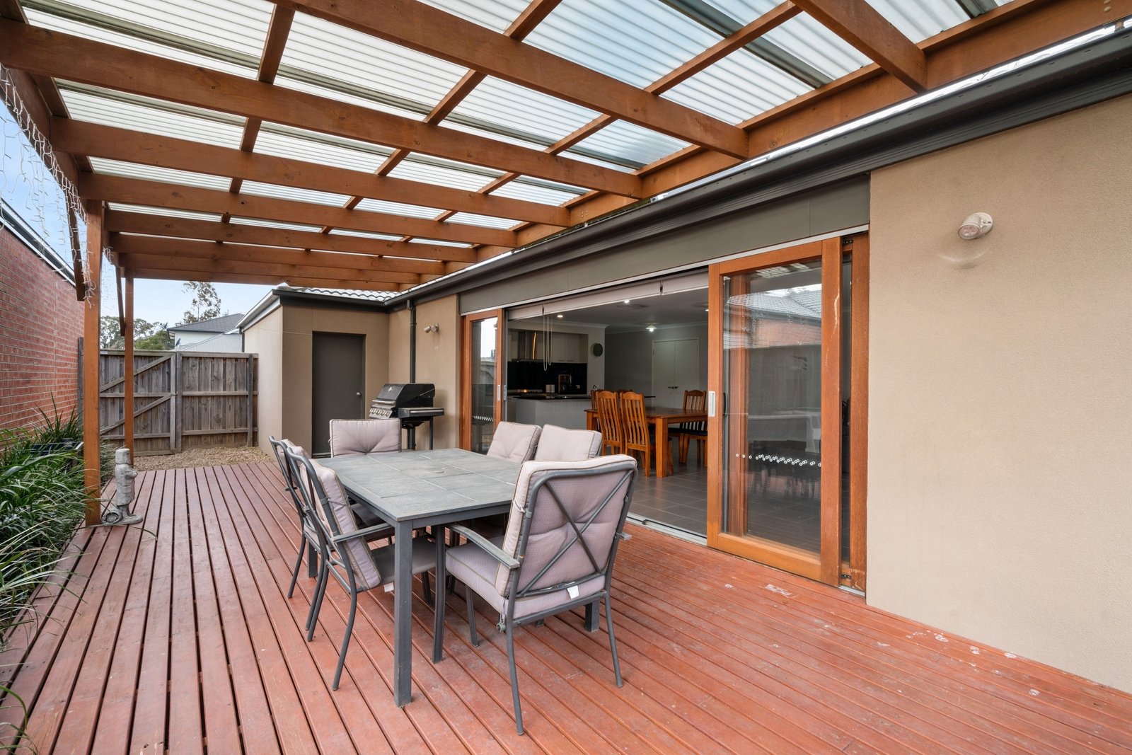 Property Gallery Thumbnail 14