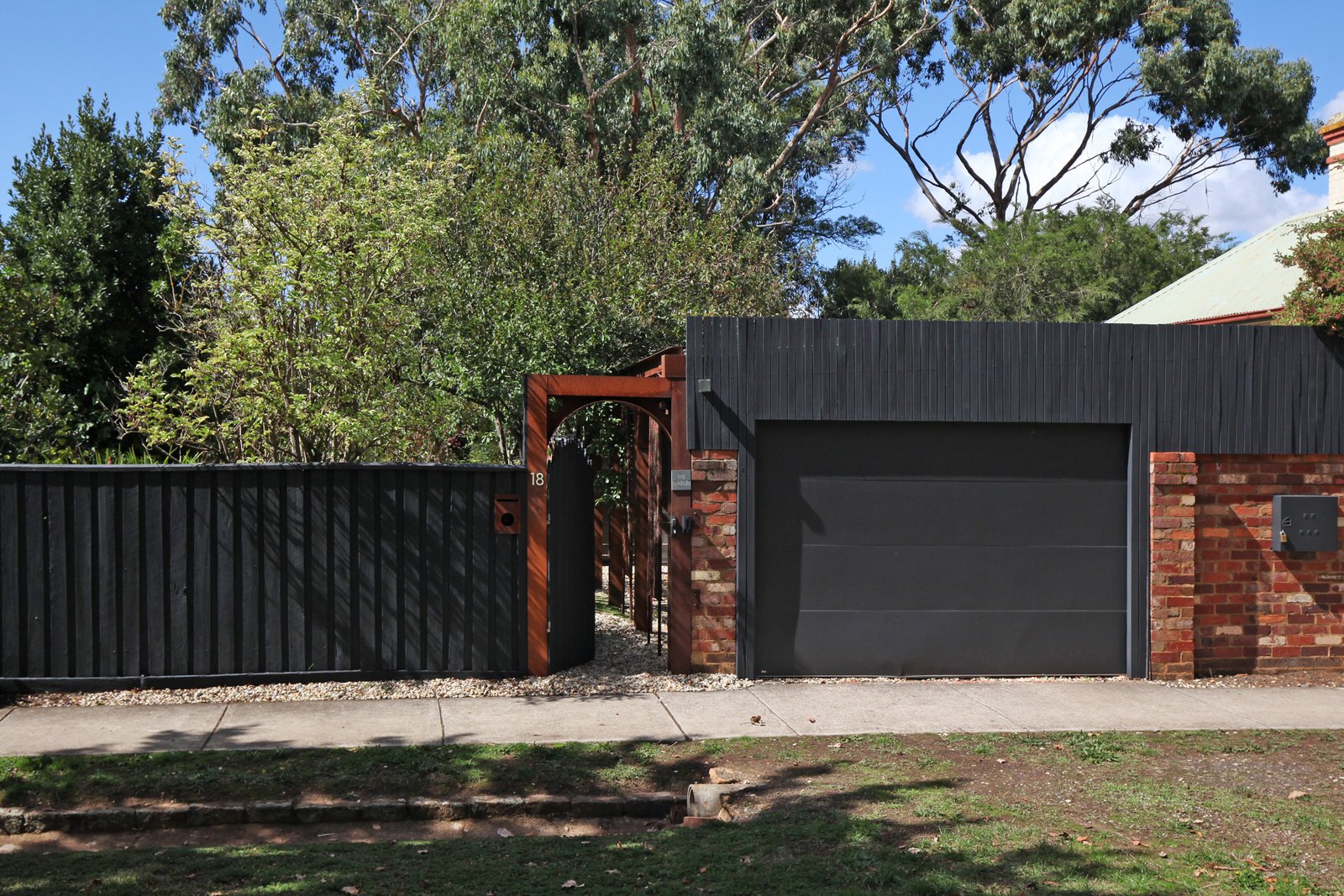 Property Gallery Thumbnail 4