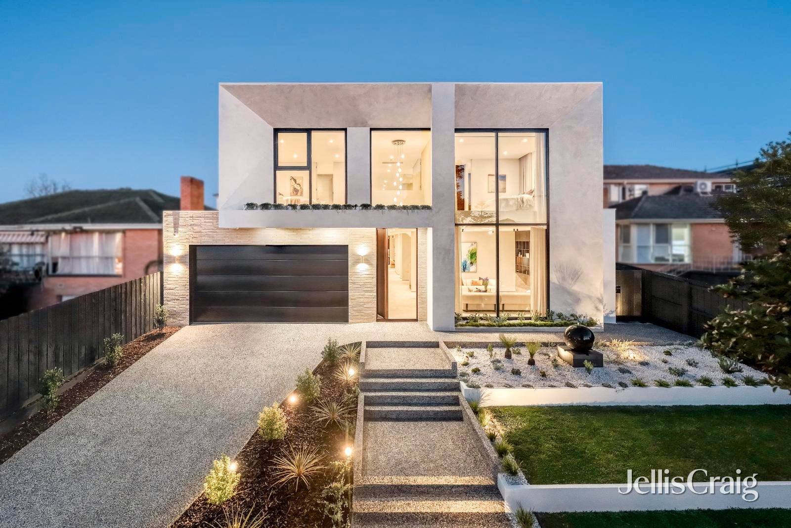 18 Ralton Avenue, Glen&nbsp;Waverley image 1