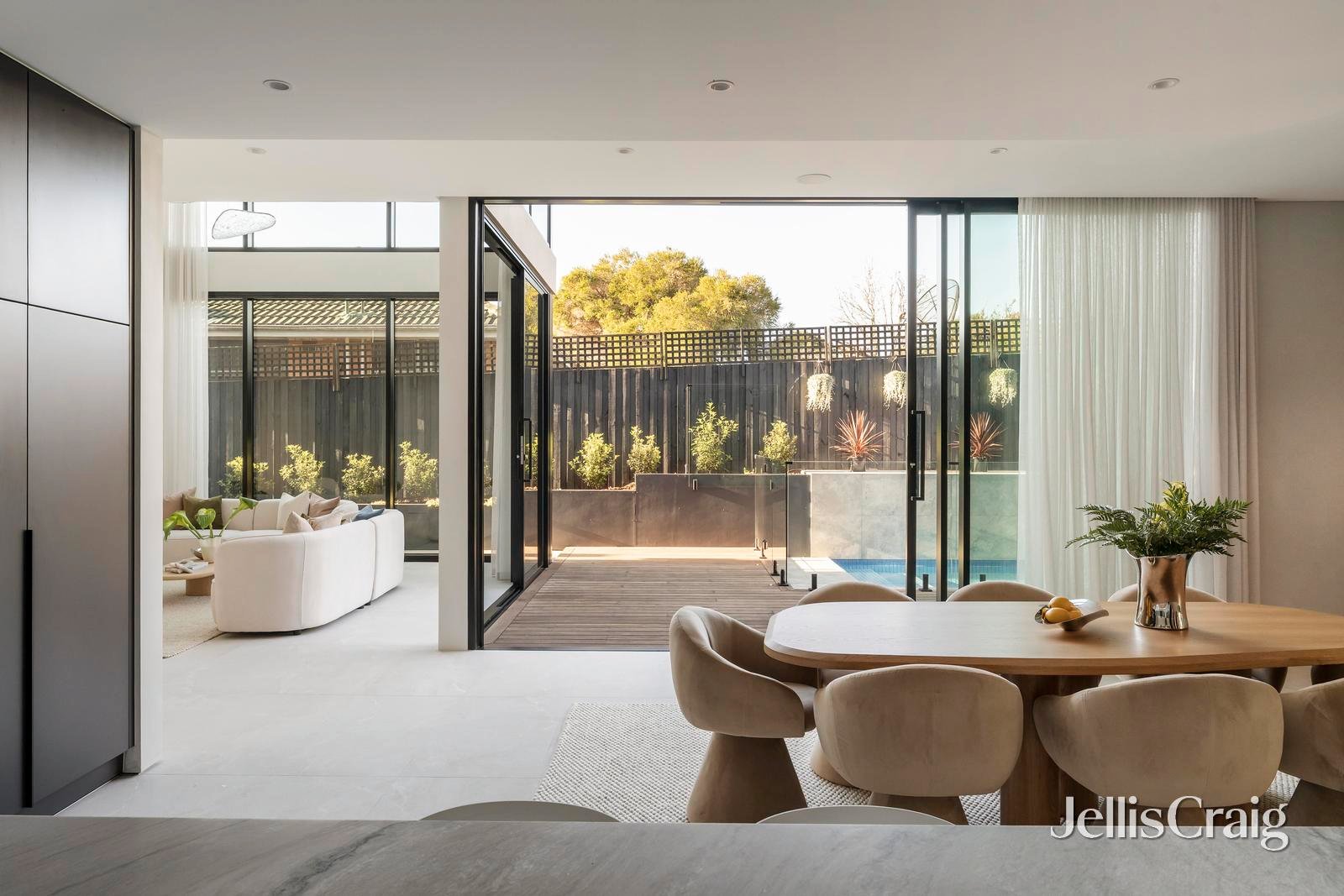 18 Ralton Avenue, Glen&nbsp;Waverley image 5
