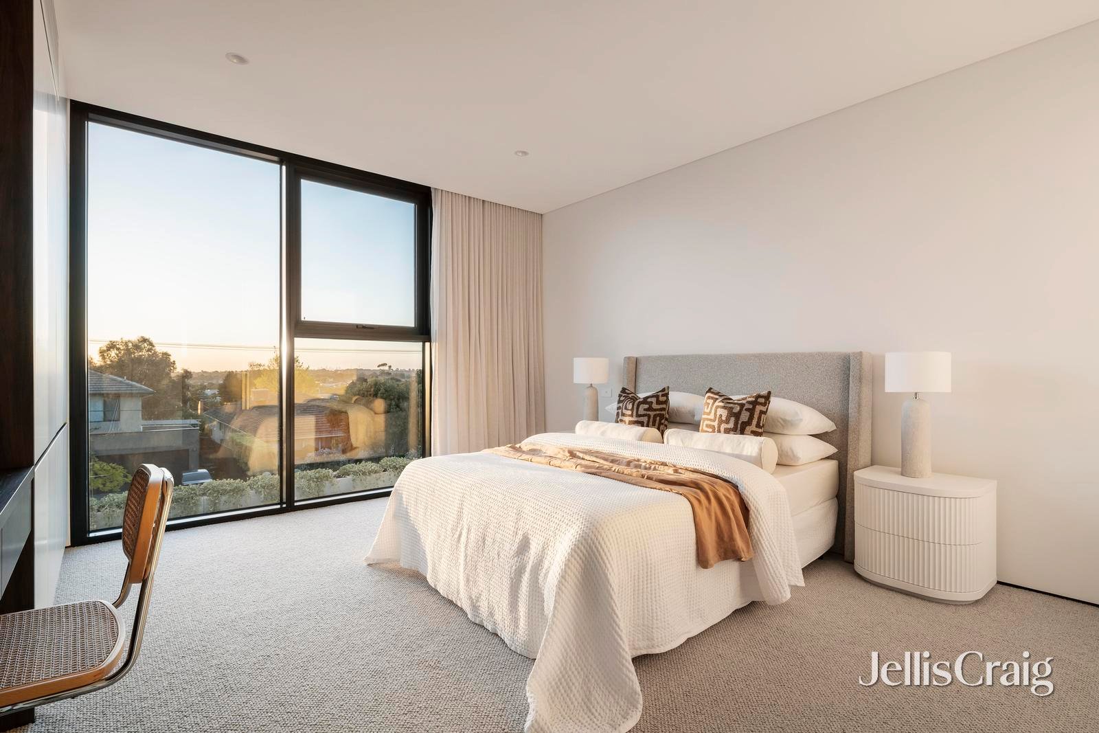 18 Ralton Avenue, Glen&nbsp;Waverley image 14