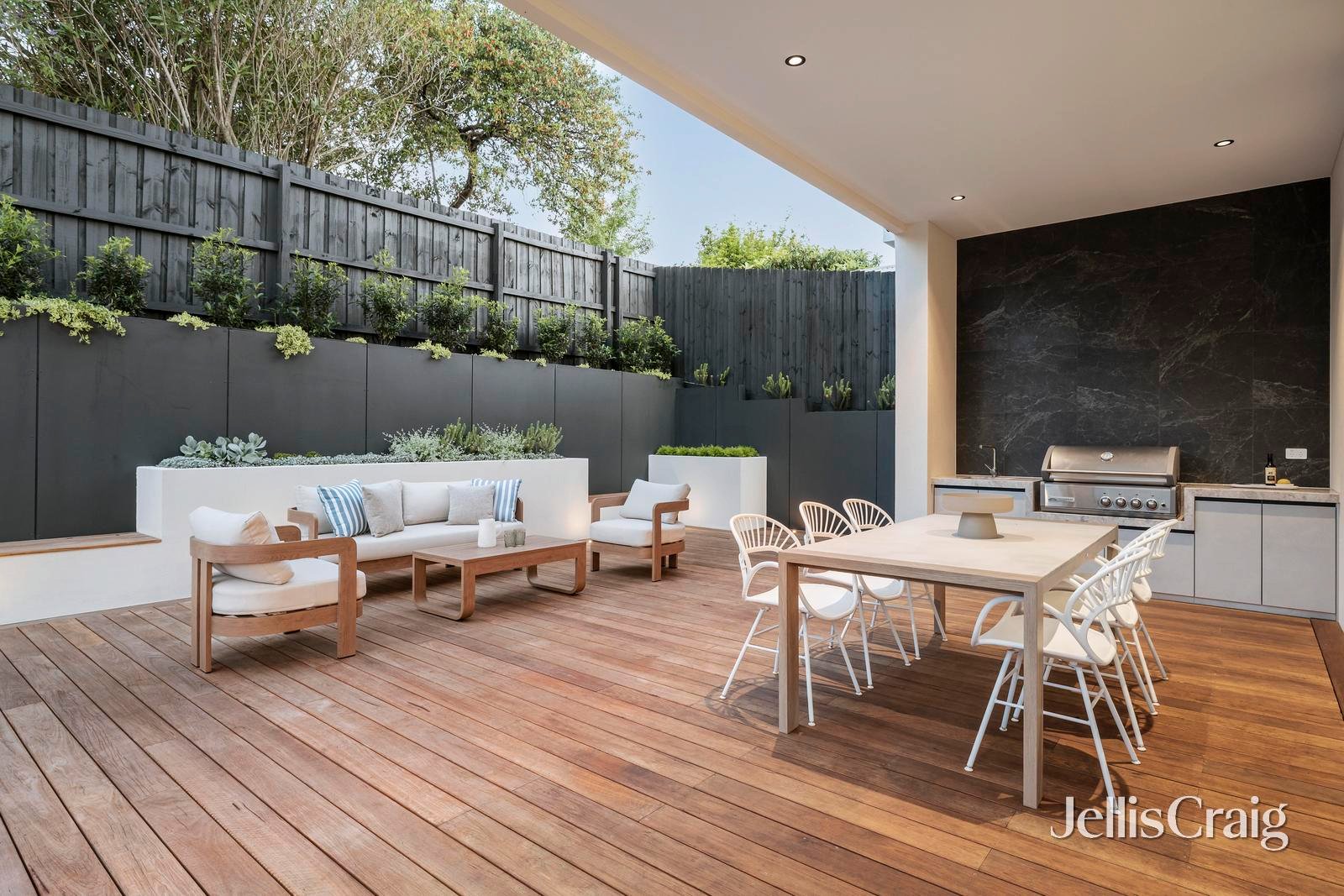 18 Ralton Avenue, Glen&nbsp;Waverley image 16