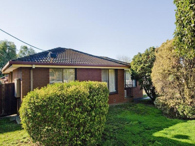 1/8 Regent Street, Belmont image 1