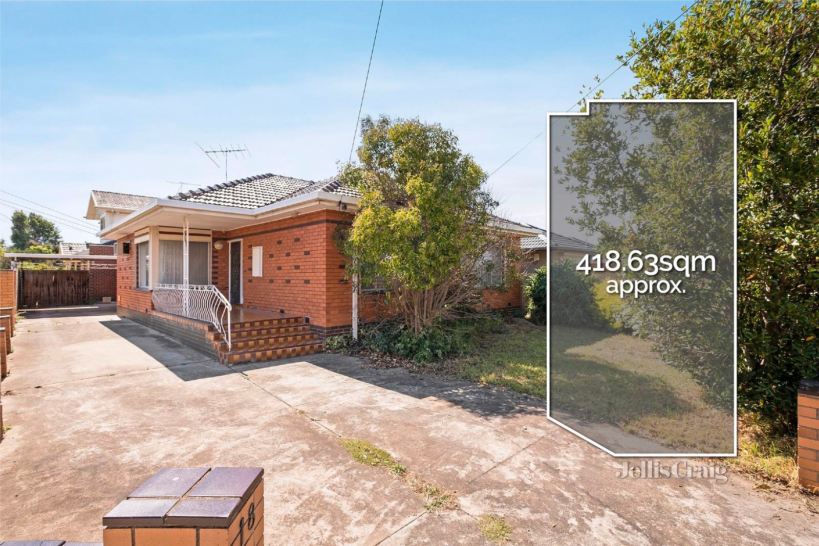 18 Ridley Avenue, Avondale Heights image 1