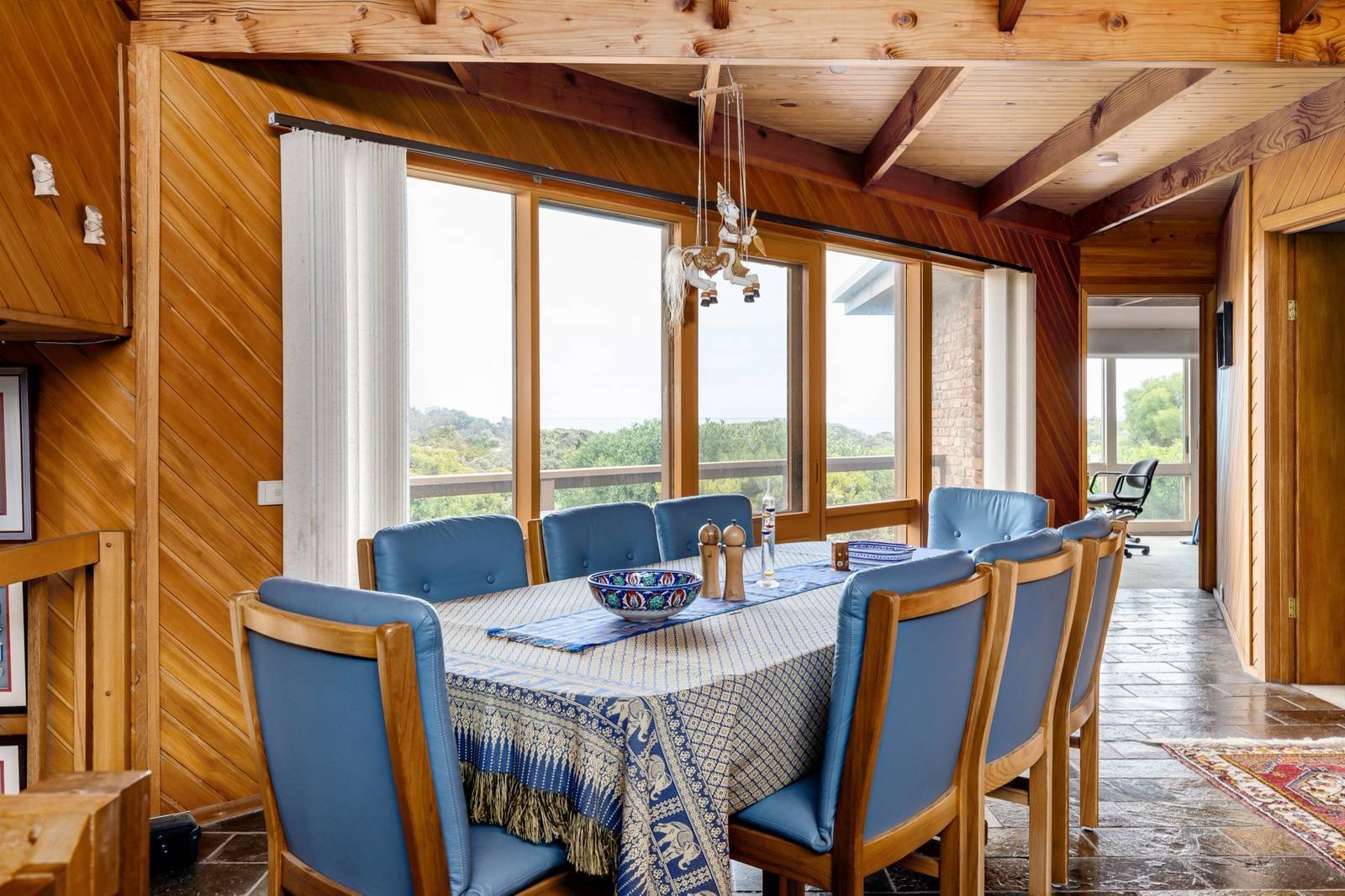 Property Gallery Thumbnail 10