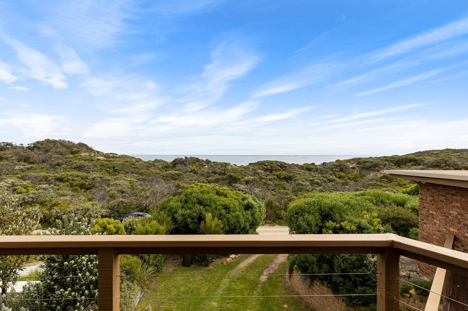 Property Gallery Thumbnail 14