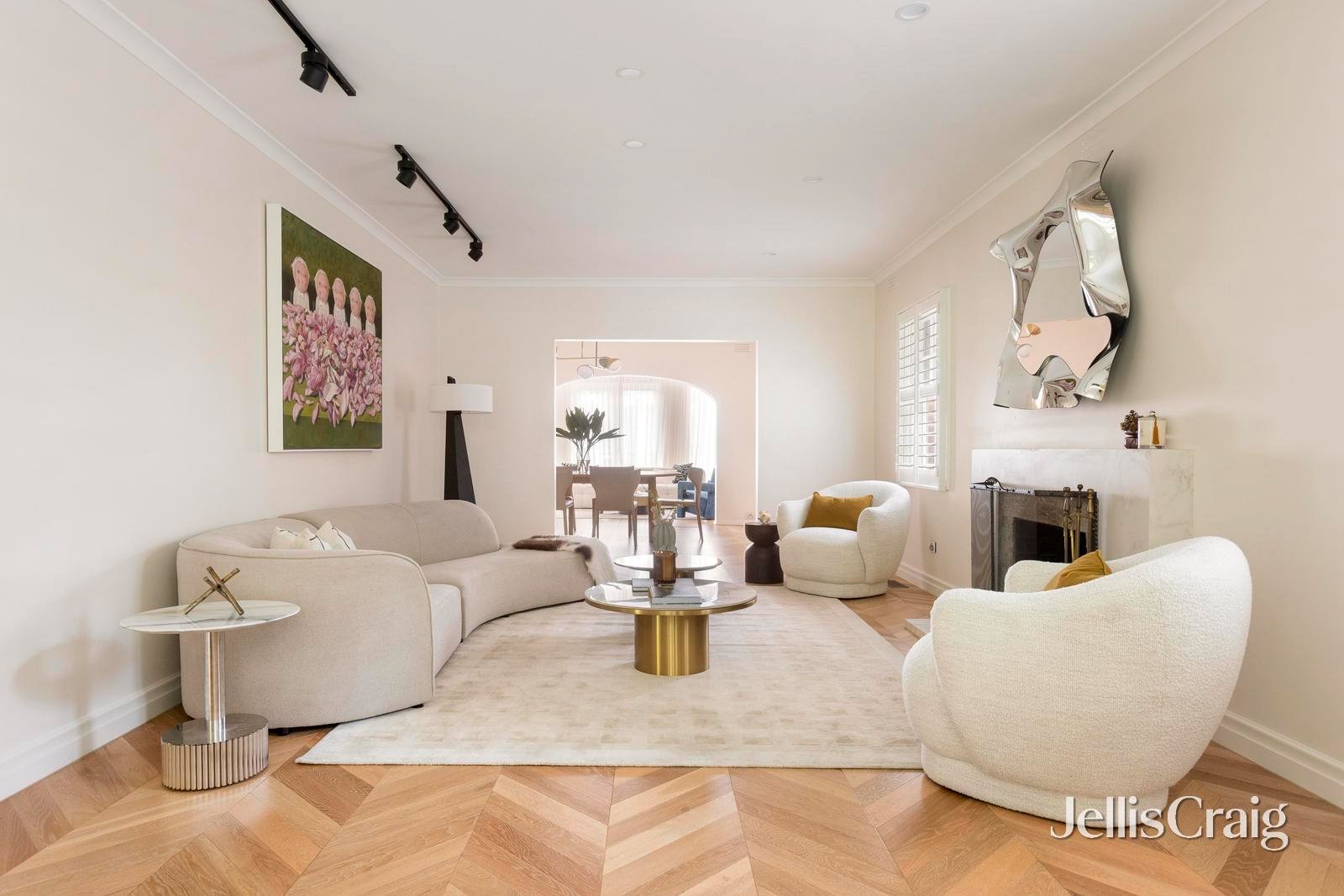 18 Rochester Road, Canterbury image 3