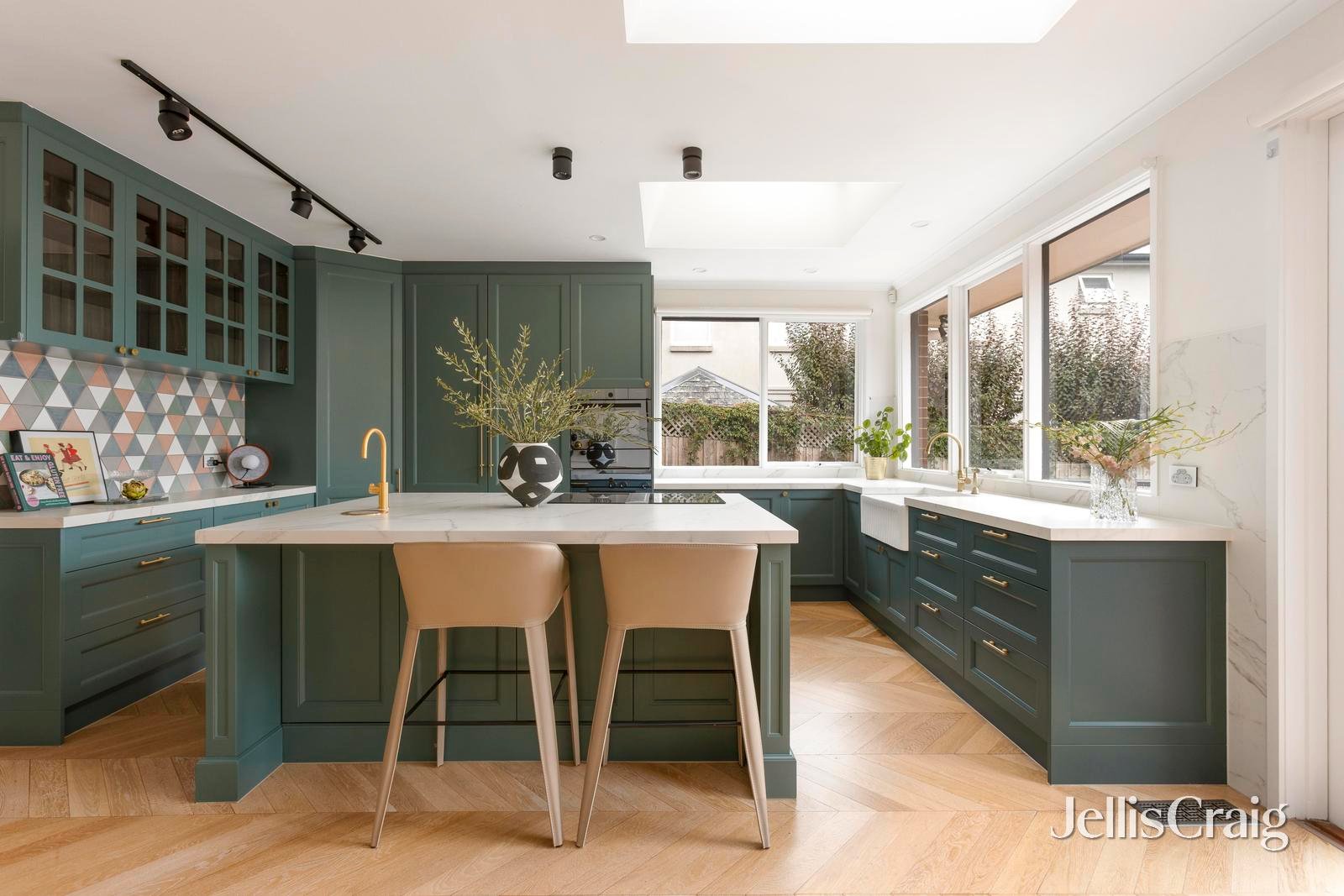 18 Rochester Road, Canterbury image 7