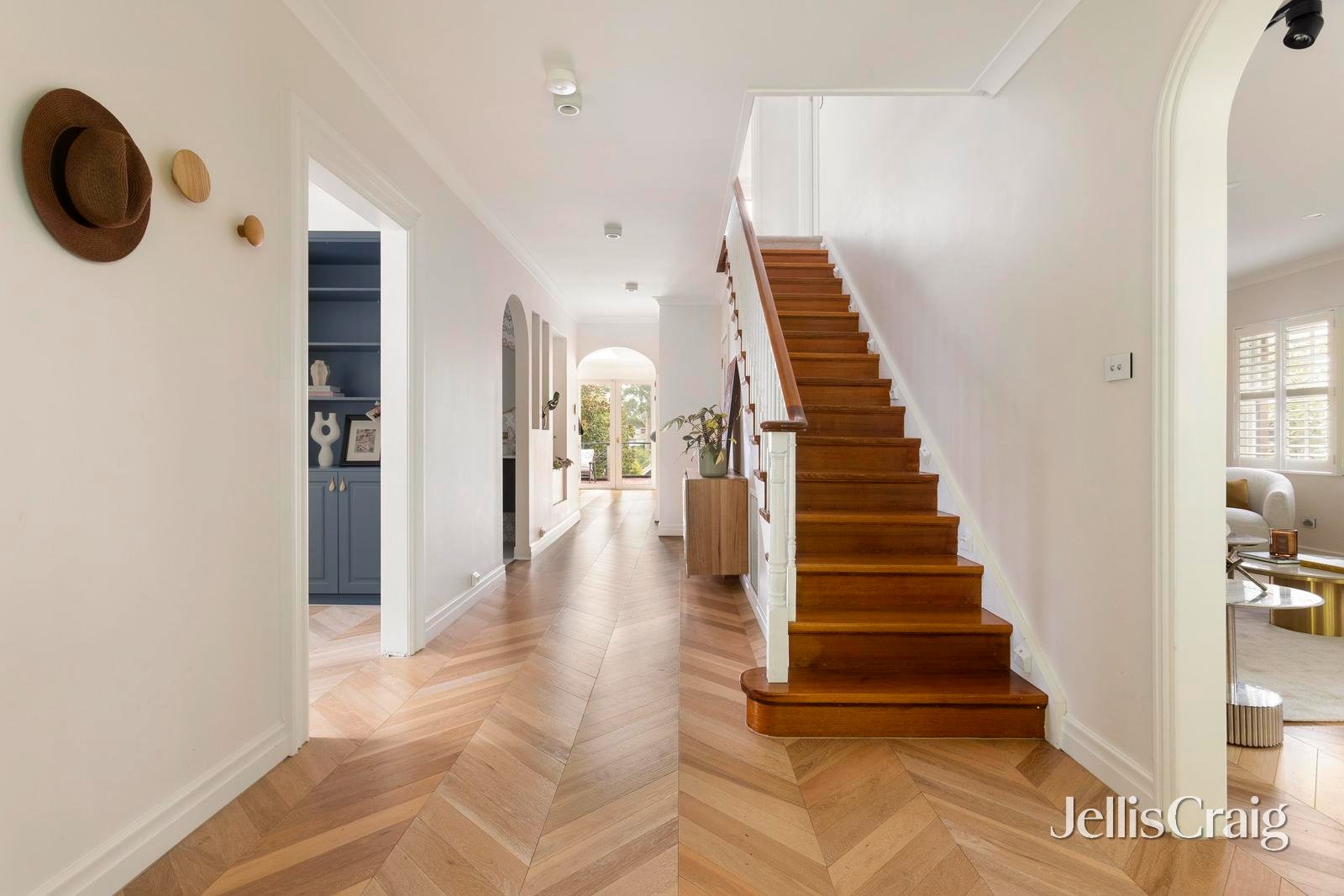 18 Rochester Road, Canterbury image 12