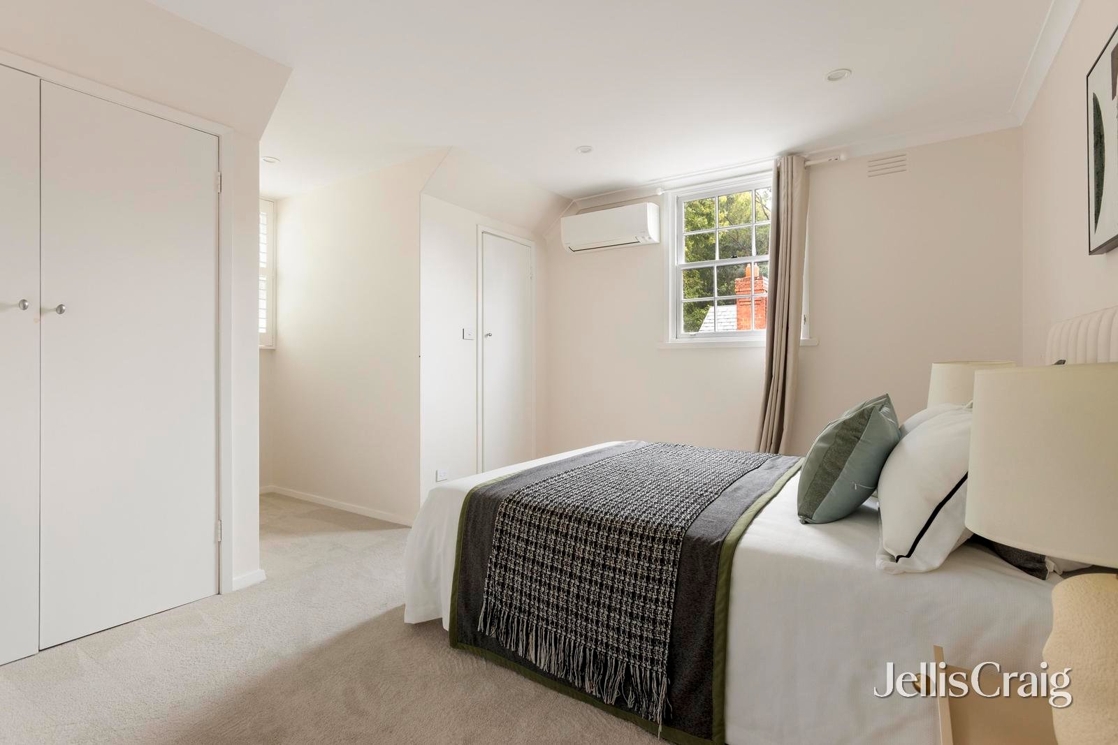 18 Rochester Road, Canterbury image 13