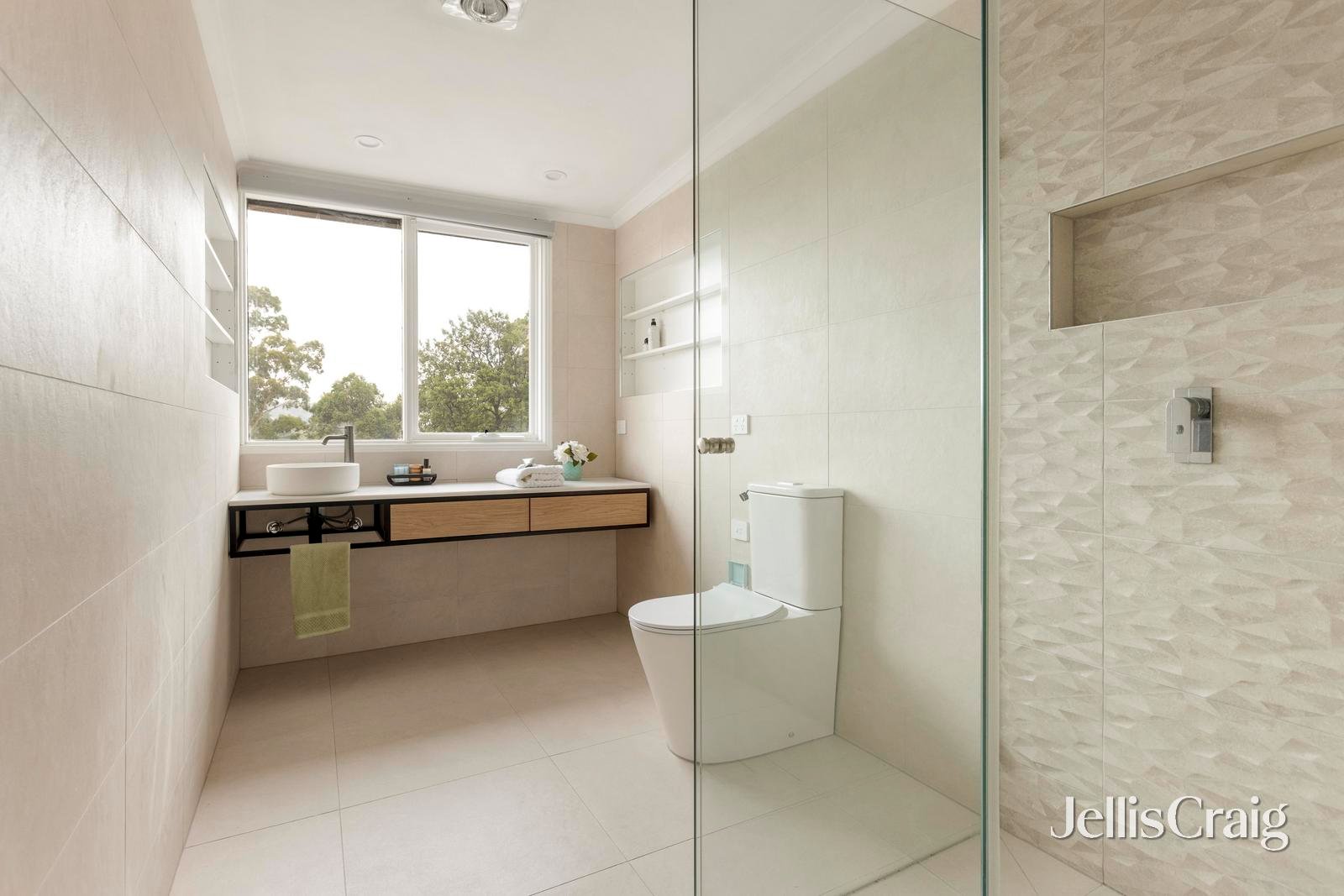 18 Rochester Road, Canterbury image 19