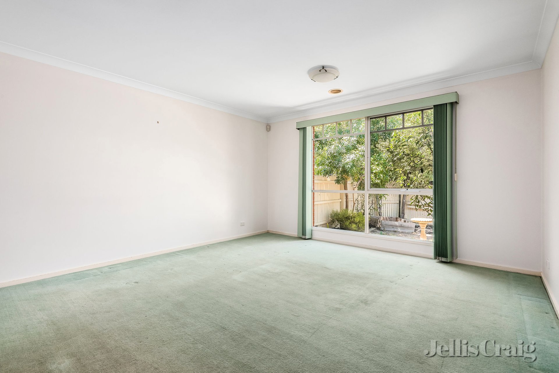 1/8 Rosella Street, Murrumbeena image 4