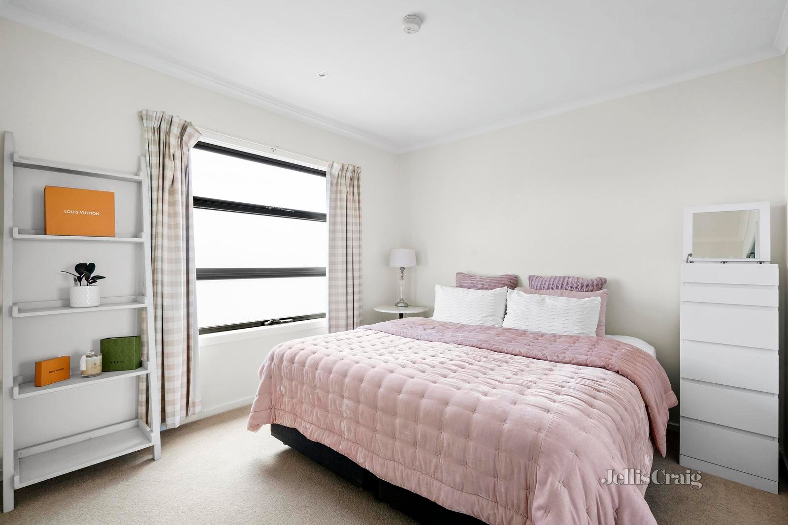 1/8 Rosshire Road, Newport image 10