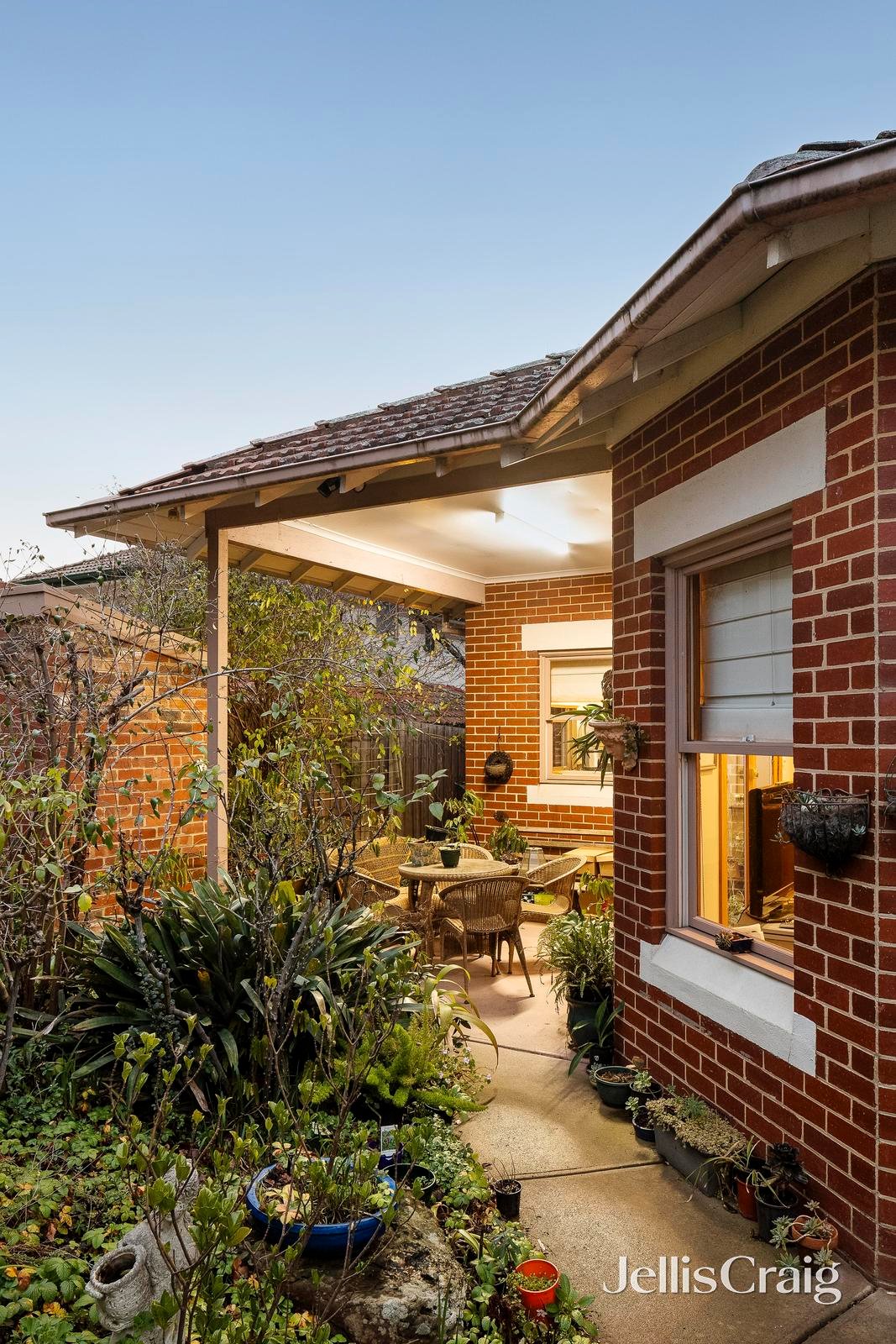 18 Rotherwood Road, Ivanhoe East image 12