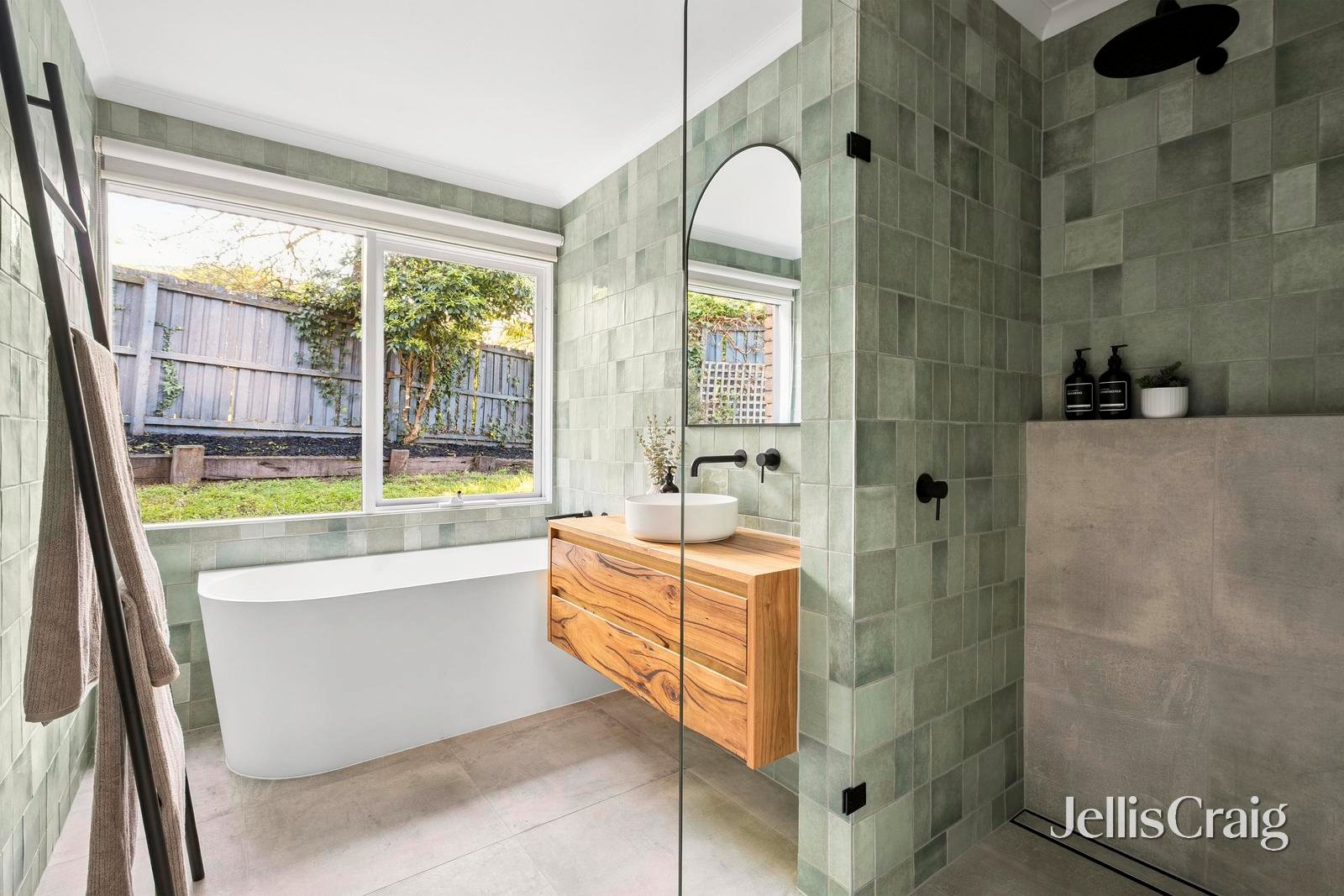 18 Rowan Court, Belmont image 7