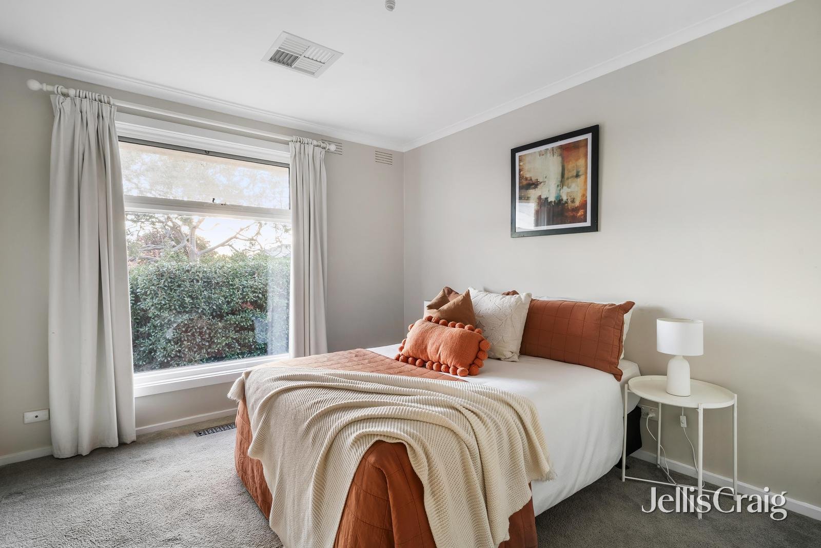 18 Russell Street, Greensborough image 10