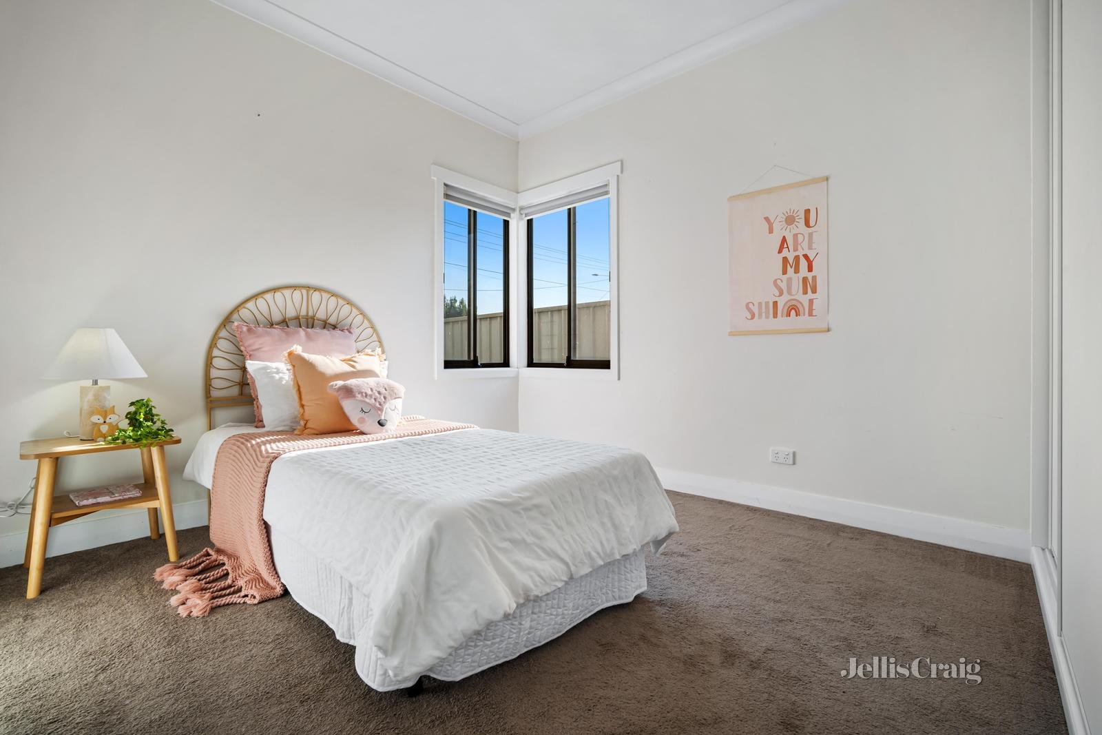 18 Salisbury Avenue, Newington image 3