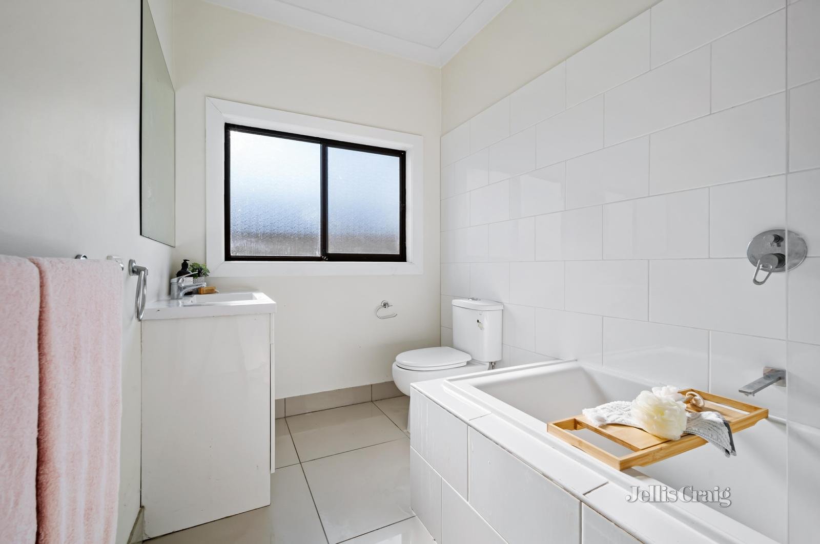 18 Salisbury Avenue, Newington image 13
