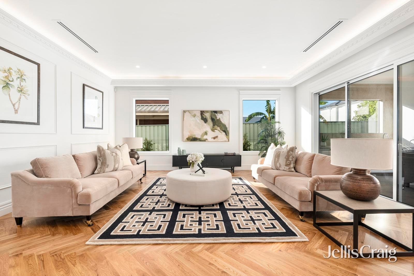 18 Sanday Street, Glen&nbsp;Waverley image 8
